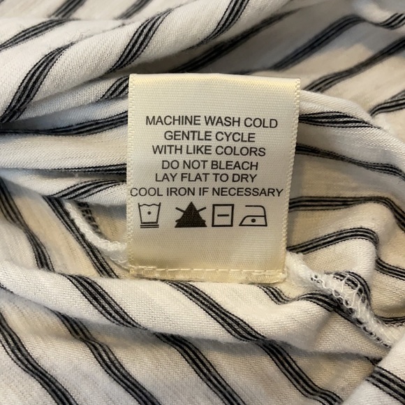 Max Studio striped blouse bell sleeve XS - Picture 10 of 11